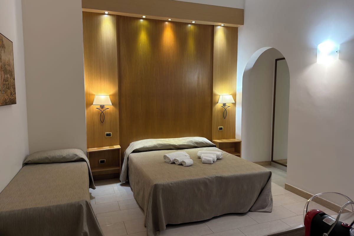 Standard Triple Room | In-room safe, desk, free WiFi