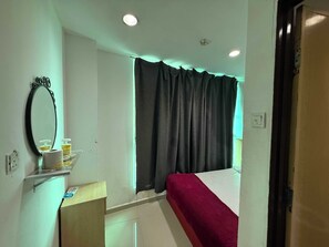 Kamar Double Deluks | Wi-Fi gratis dan seprai linen