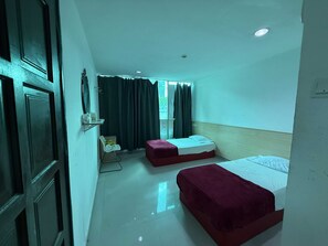 Quarto duplo luxo | Wi-Fi de cortesia, roupa de cama