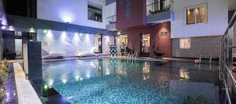 Trayee International