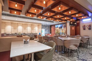 Restaurant - Trayee International (Digha)