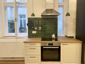 Private kitchen - Elegantes Zimmer mit eigenem Bad nahe Hbf, Zentrum (Vienna)