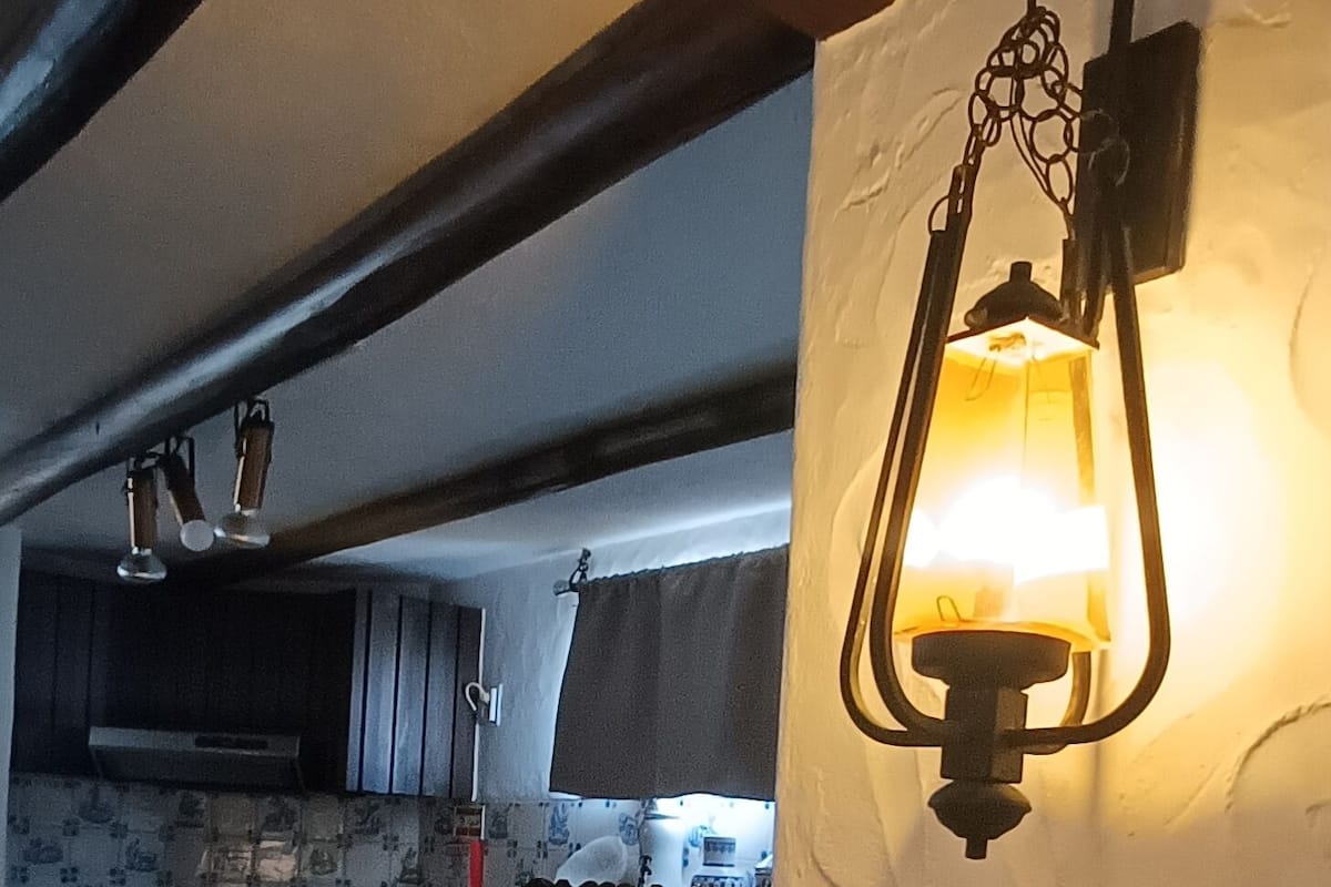 Appartement Deluxe | Cuisine privée | Surface de cuisson, vaisselle et ustensiles