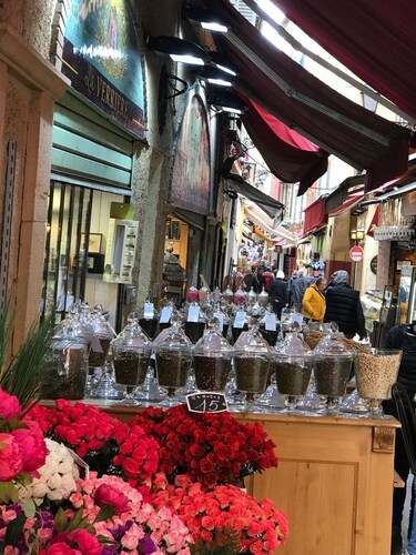 Cozy 50m2! WIFI, Air conditioning, Balcony, 2 rooms in the heart of Old Nice