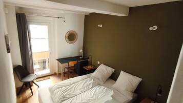 Een strijkplank/strijkijzer, internet