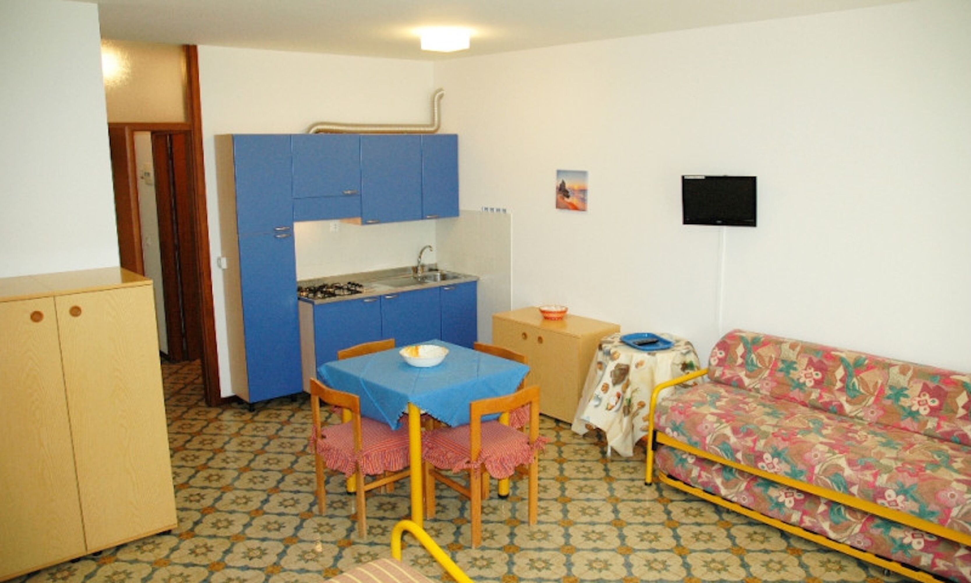 Studio, Multiple Bedrooms, Terrace | Living room