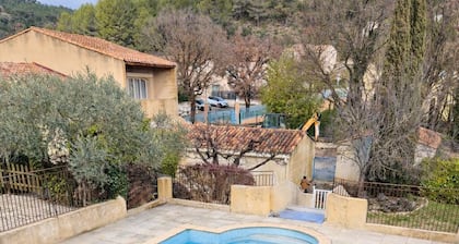 Furnished duplex with pool in small condominium for Curiste or Family