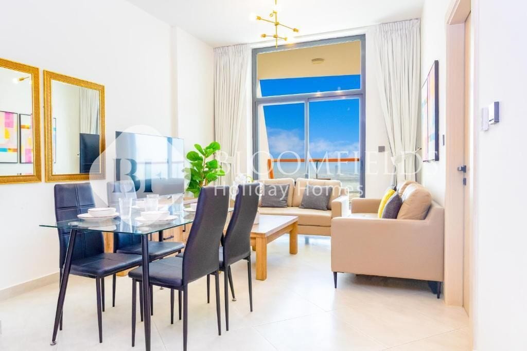 Apartment, Balcony, Canal View | Interior