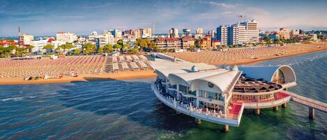 Estudio, varias habitaciones, Terraza | Playa