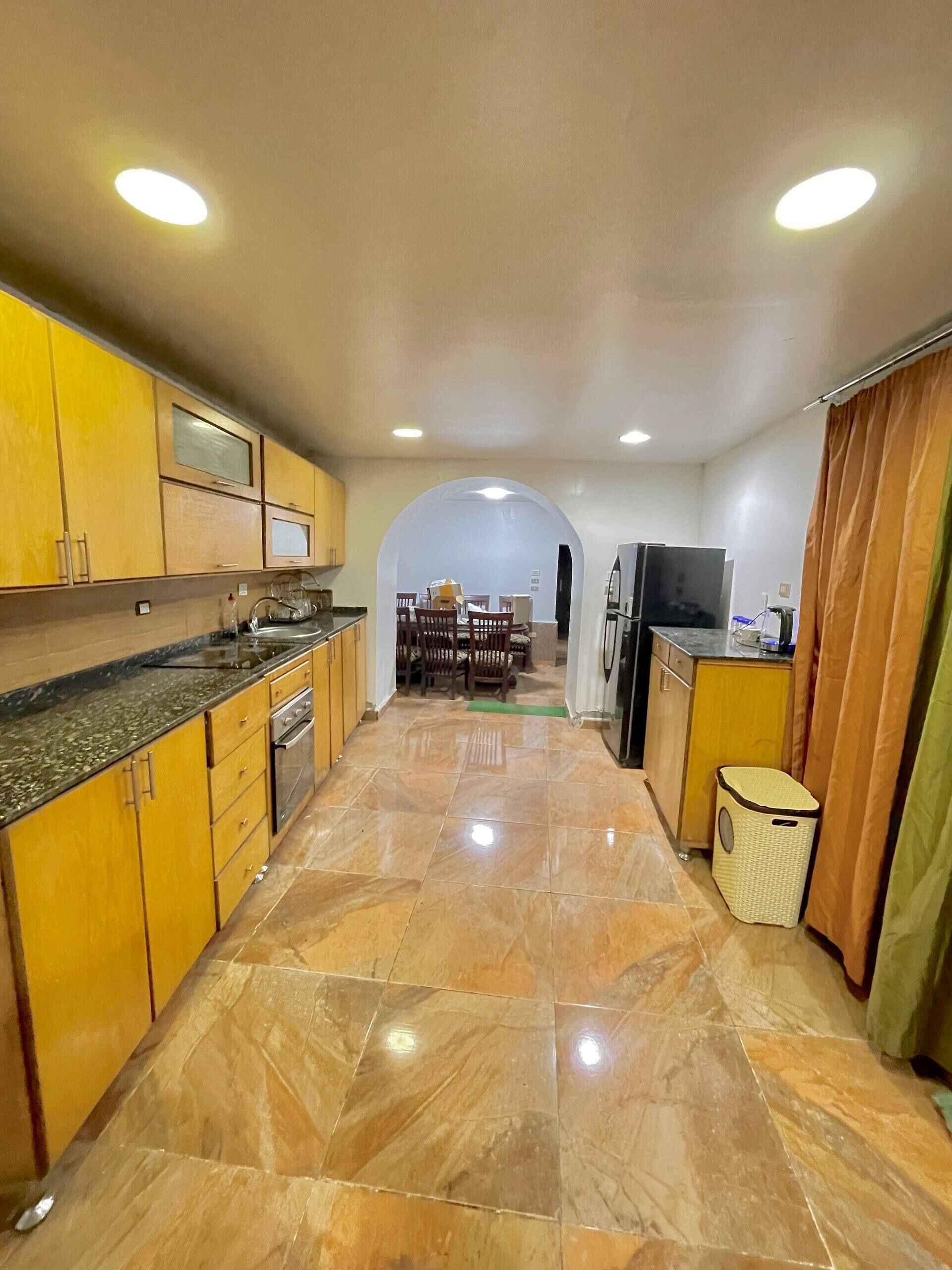 Een magnetron, een oven, een kookplaat