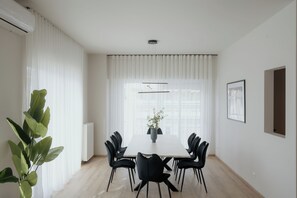 Dining room - Luxury & Spacious Penthouse in Athens with Terrace  (Athens)