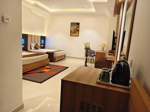 Deluxe Suite | Free WiFi