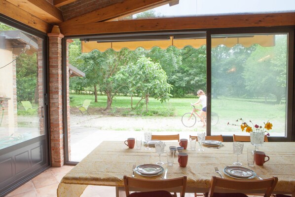 Dining - Cascine di Villa Schella with Pool – Relaxing Oasis for Groups and Families (Ovada)