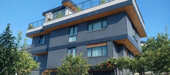 WONDERFOUL SEA VIEW AND SWIMMING POOL