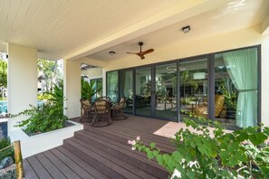 Superior Villa, Balcony, Garden View | Outdoor dining - SHI Phangan Villas (Koh Phangan)