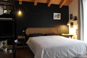 3 多间卧室、熨斗/熨衣板、免费 WiFi、床单