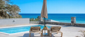 Kedros villa Tessera , next to the beach and near taverns