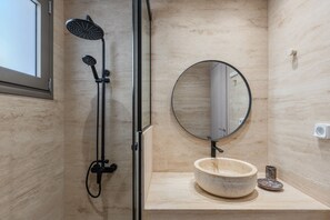 Villa, 2 Bedrooms, Private Pool, Sea View | Bathroom - Kedros Villa Dyo Villa (Viannos)