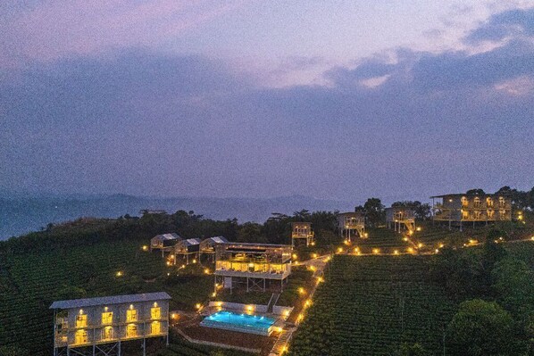 Front of property - evening/night