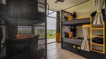 Bed in 4 Bed Mixed Dormitory with Garden View | Free WiFi