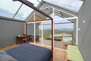 Free WiFi - The Hosteller Bam Vagamon (Peermade)