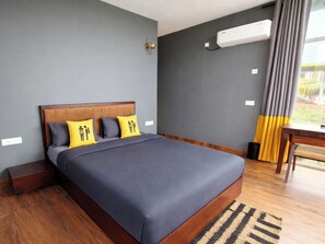 Free WiFi - The Hosteller Bam Vagamon (Peermade)