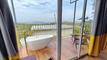 Pemandangan dari bilik