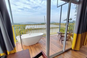 View from room - The Hosteller Bam Vagamon (Peermade)