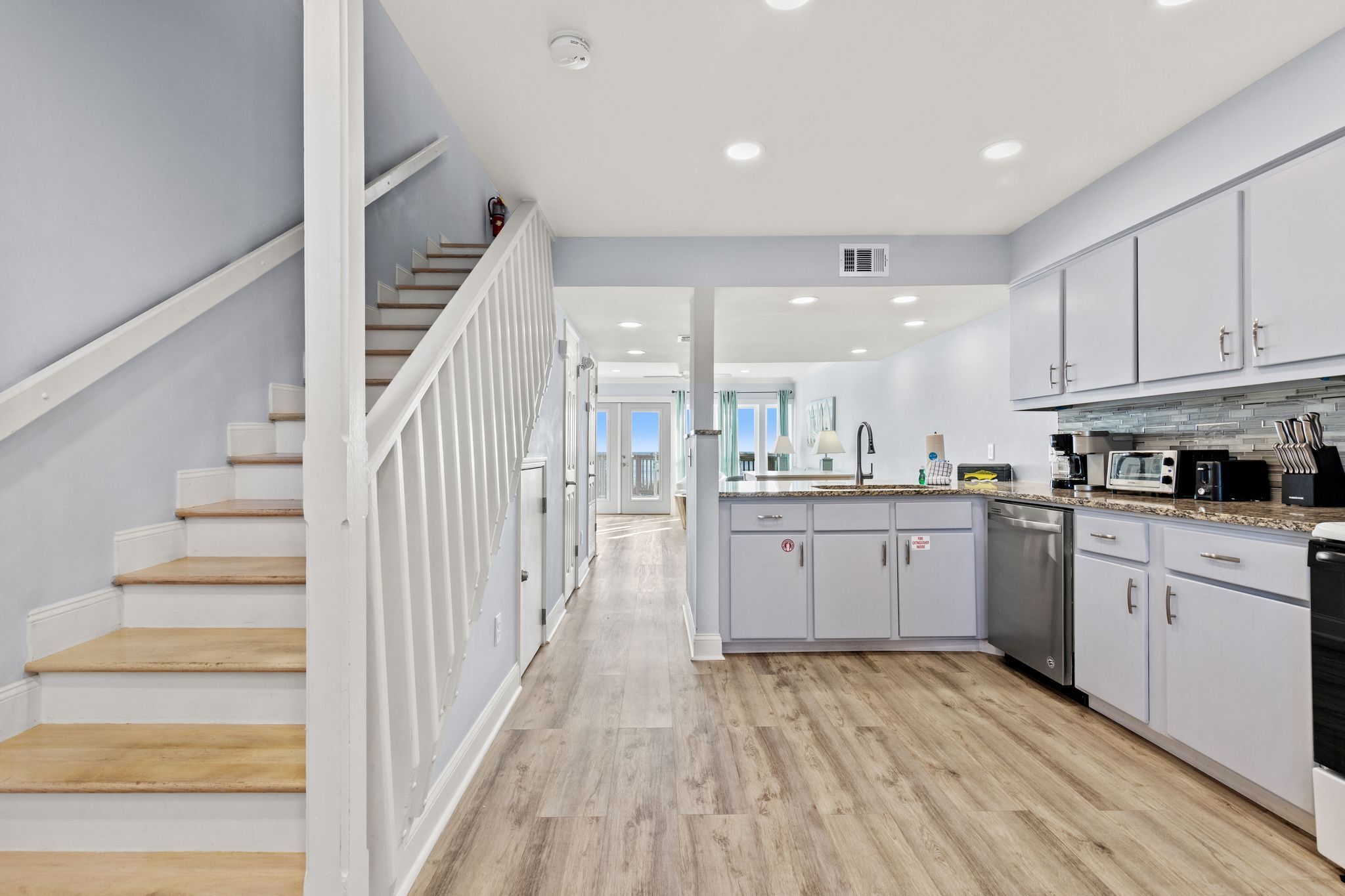 Maison en rangée, Plusieurs lits, balcon, vue sur l’océan (17617 Front Beach Rd) | Intérieur