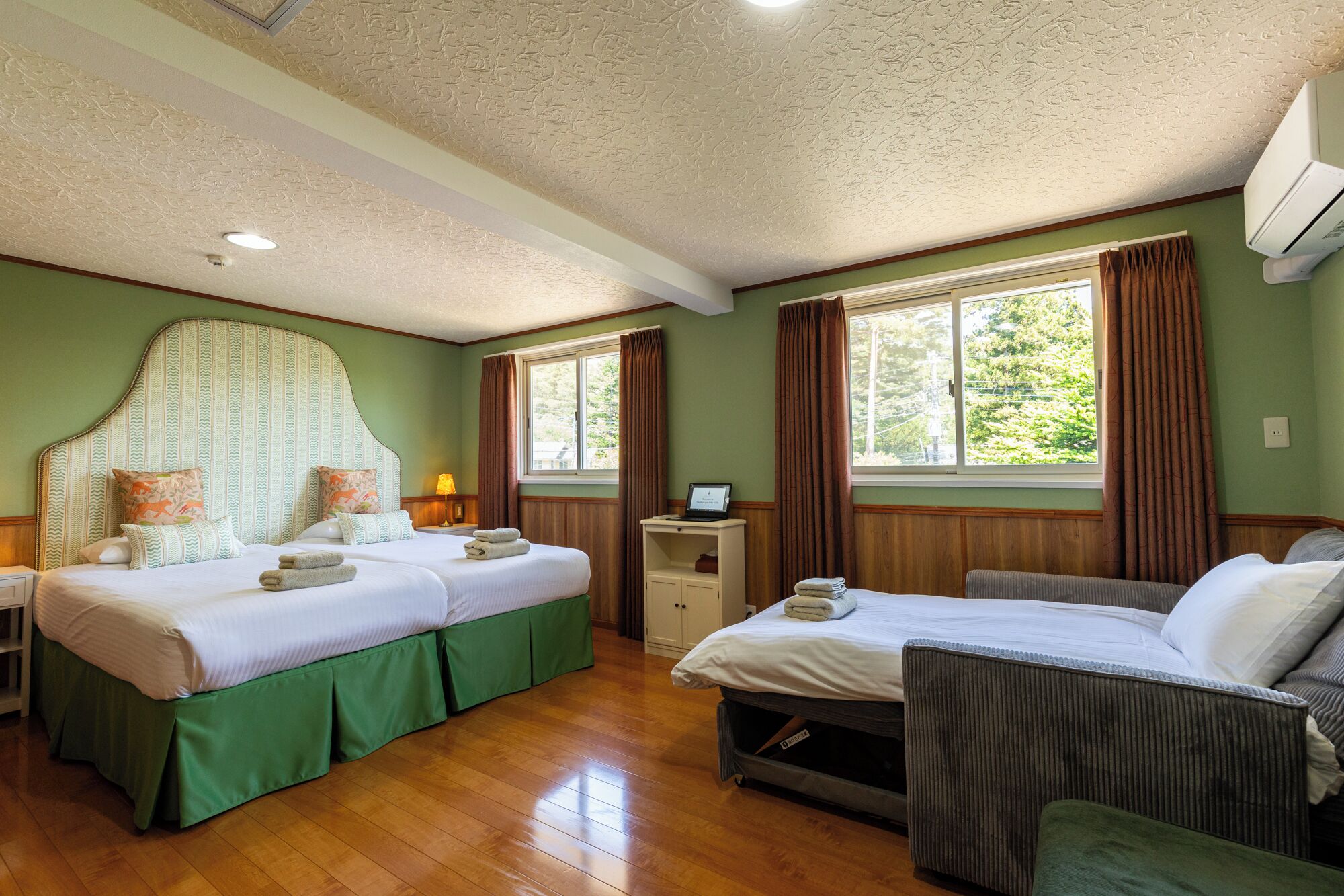 Premium bedding, individually decorated, desk, laptop workspace