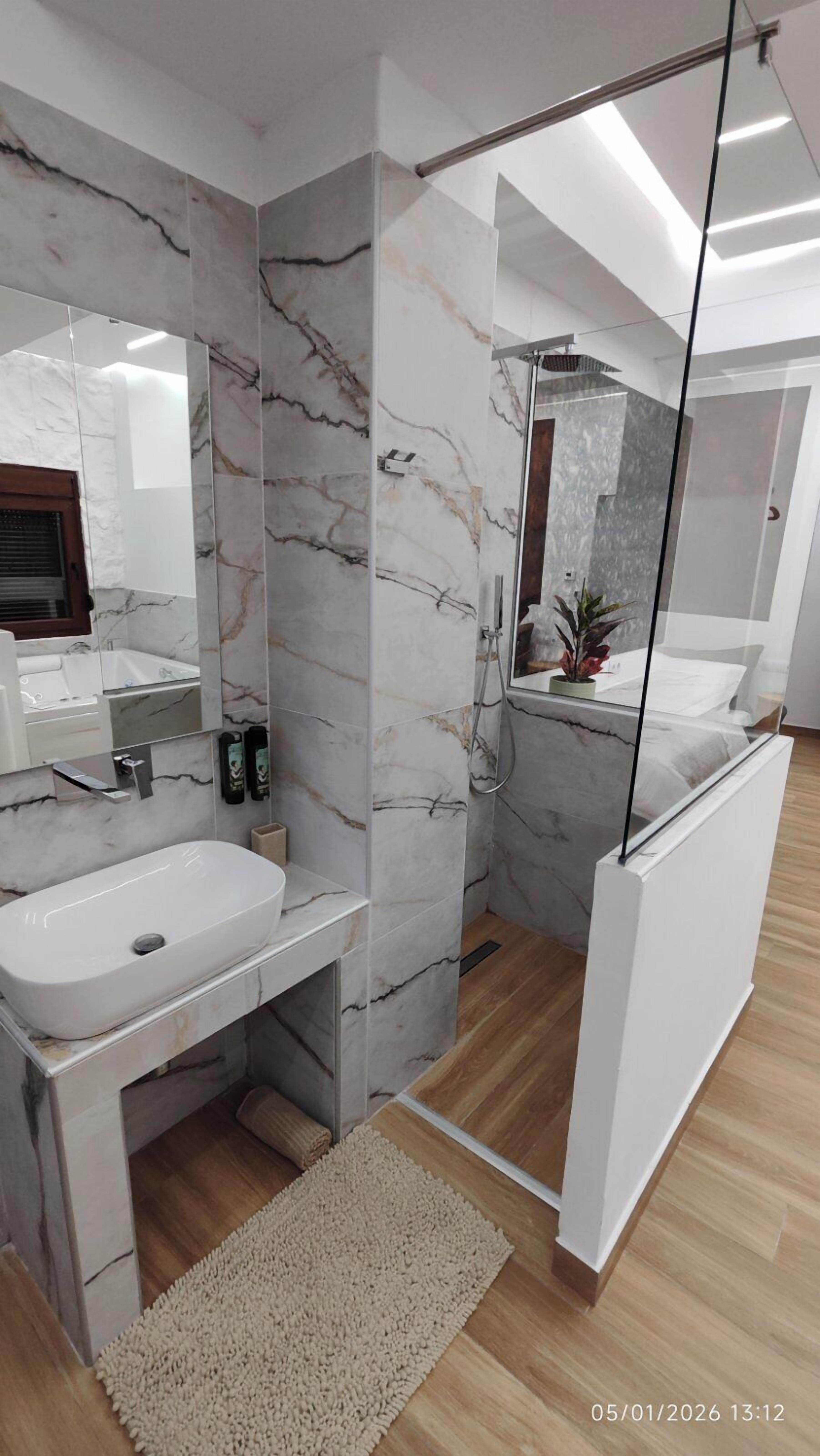 Apartment | Badezimmer