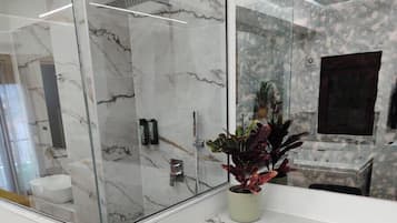 Apartment | Free WiFi