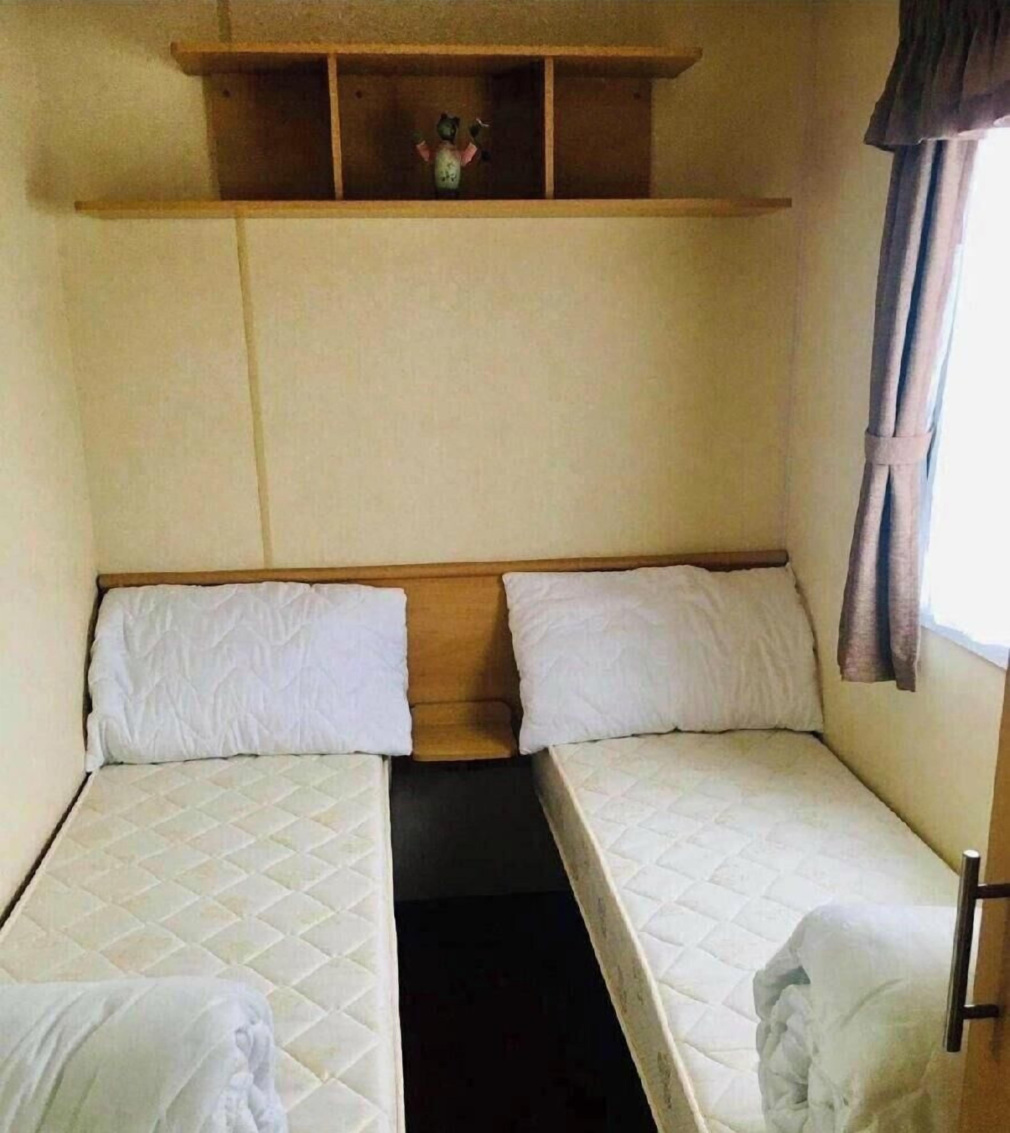 4 bedrooms, individually decorated, individually furnished