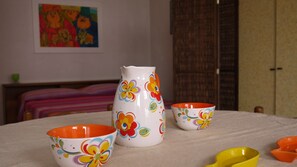 1 dormitorio y ropa de cama