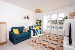 Living area - Féeries Provençales 223 by Avecoeur (Grimaud)
