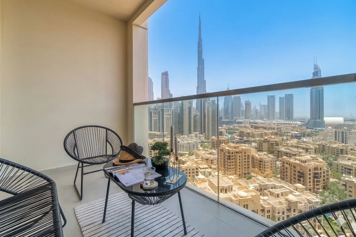 奢華公寓, 露台, 泳池景 | 陽台景觀