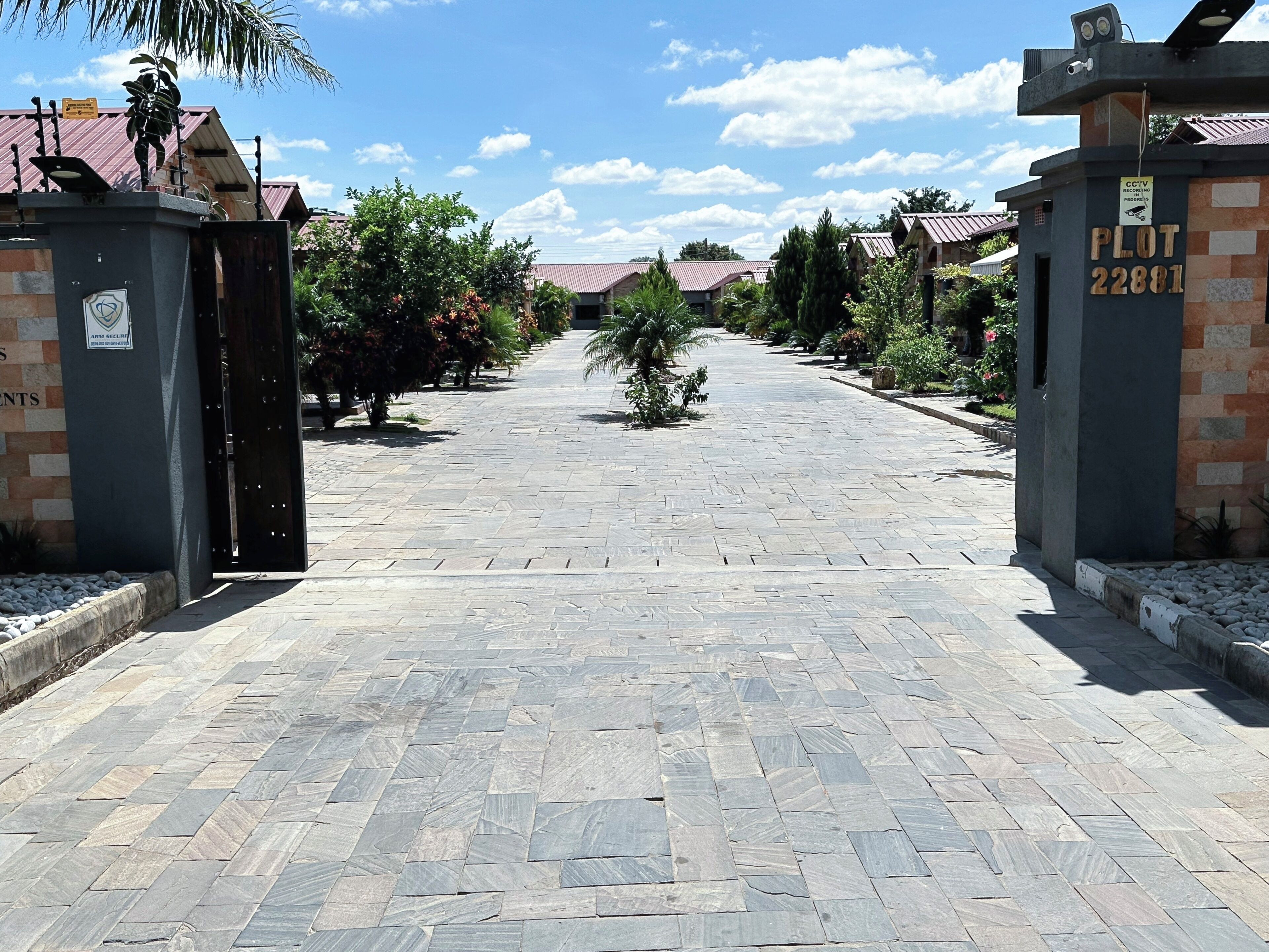 Khuôn viên nơi lưu trú