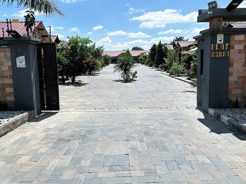 Upland Serviced Apartments