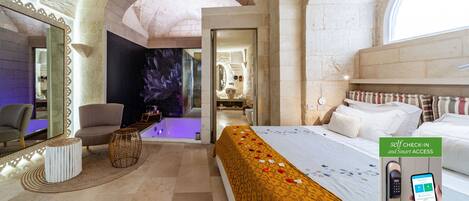 Deluxe tweepersoonskamer | Een kluis op de kamer, verduisterende gordijnen, gratis wifi