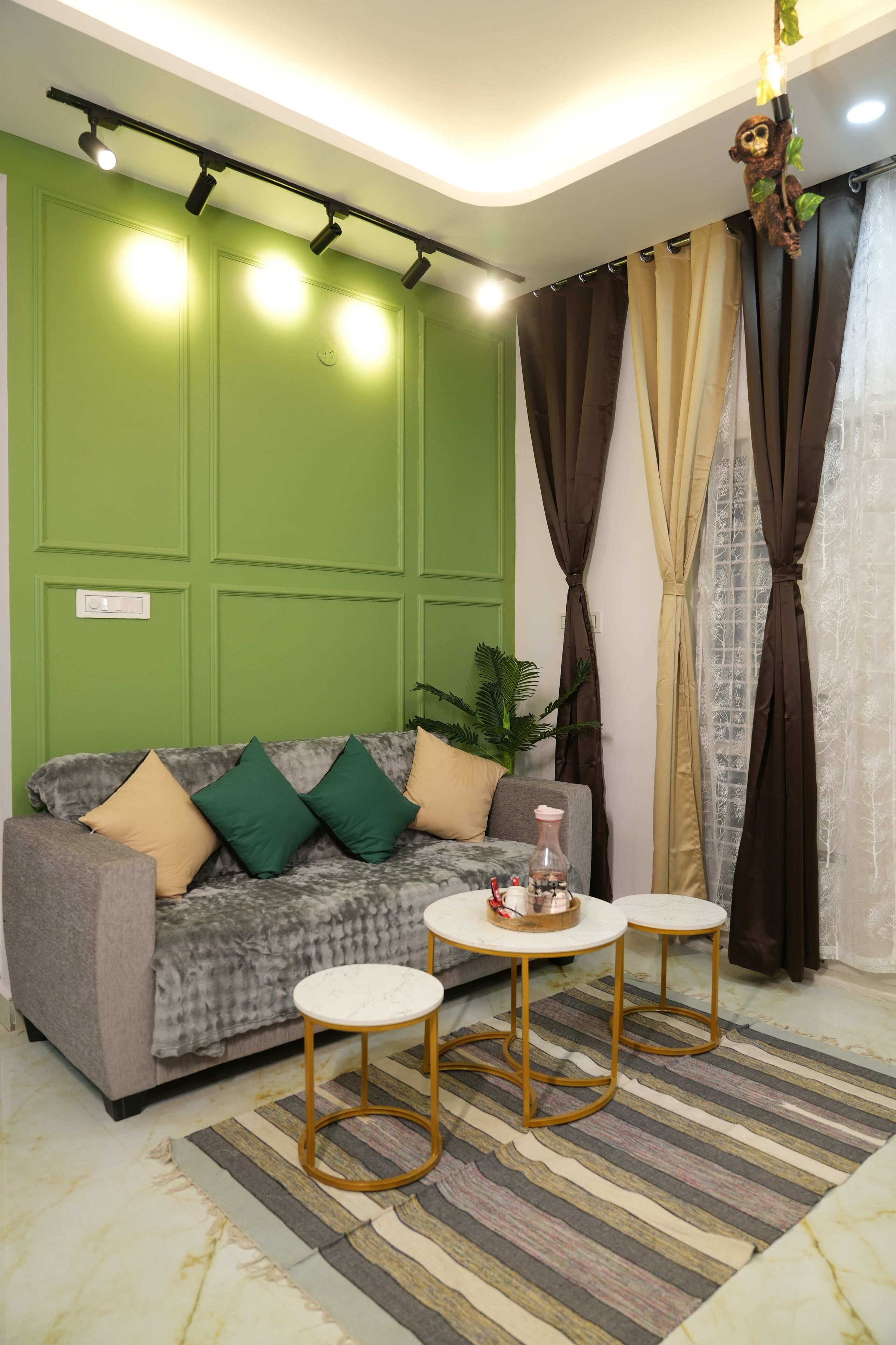 Entire Apartment | Living area