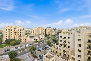 Exterior - Bloomfields Homey 1BR in Al Ramth 37 (Dubai)
