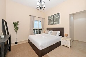 Iron/ironing board, free WiFi - Bloomfields Homey 1BR in Al Ramth 37 (Dubai)