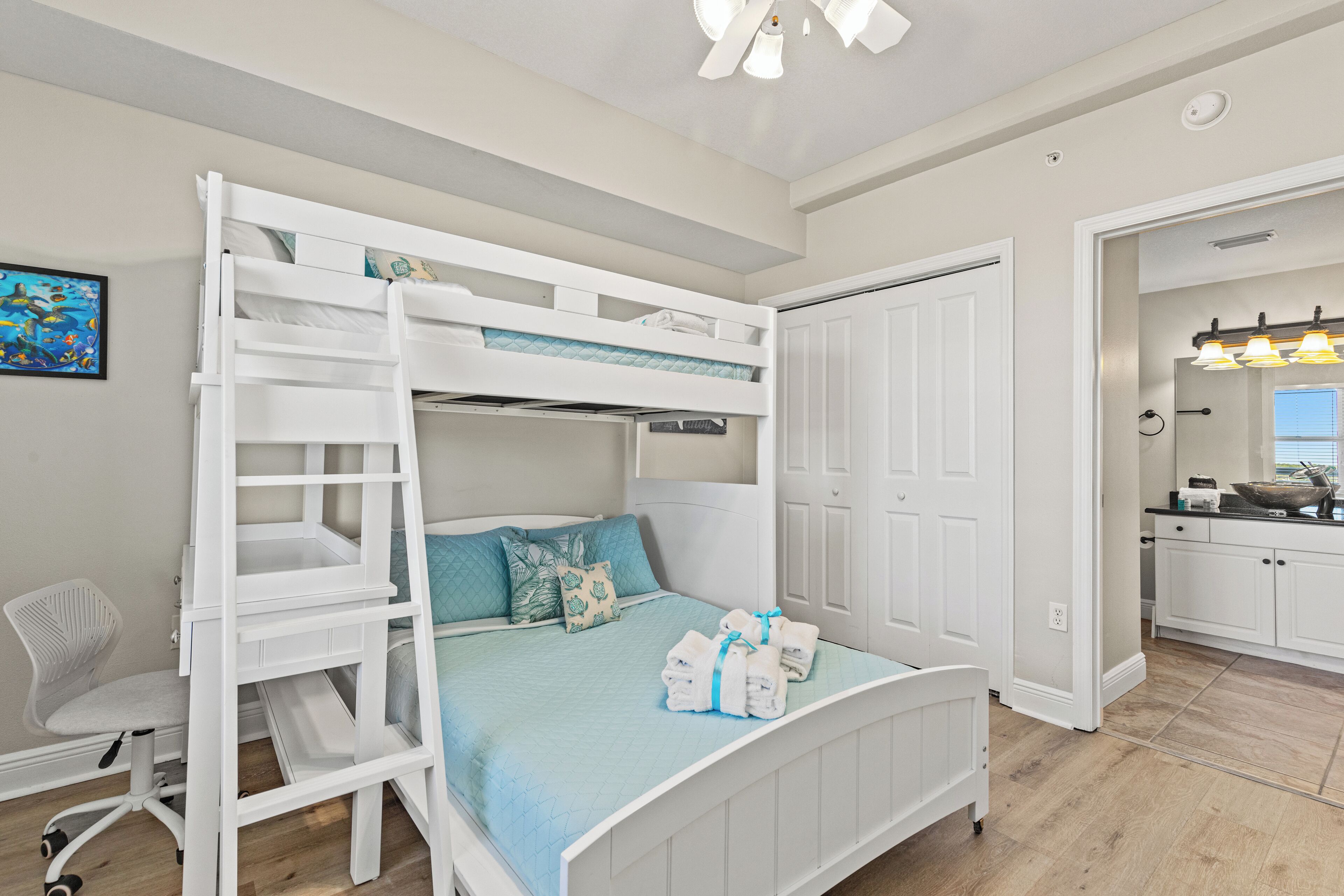 Apartment, Mehrere Betten, Balkon, Meerblick (Celadon Beach Resort 909)