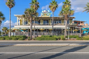Exterior - Buoy Oh Buoy! Sun, Sand, and Smiles Await! Sleeps 8! (Panama City Beach)