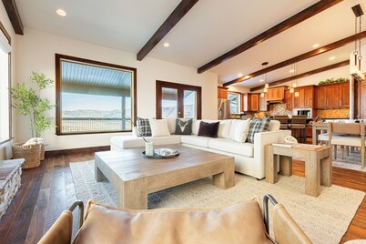 Deer Valley East Basecamp Ski Retreat w/ Views, Private Hot Tub