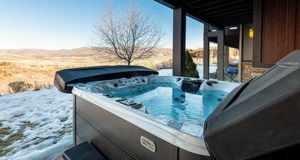 Deer Valley East Basecamp Ski Retreat w/ Views, Private Hot Tub