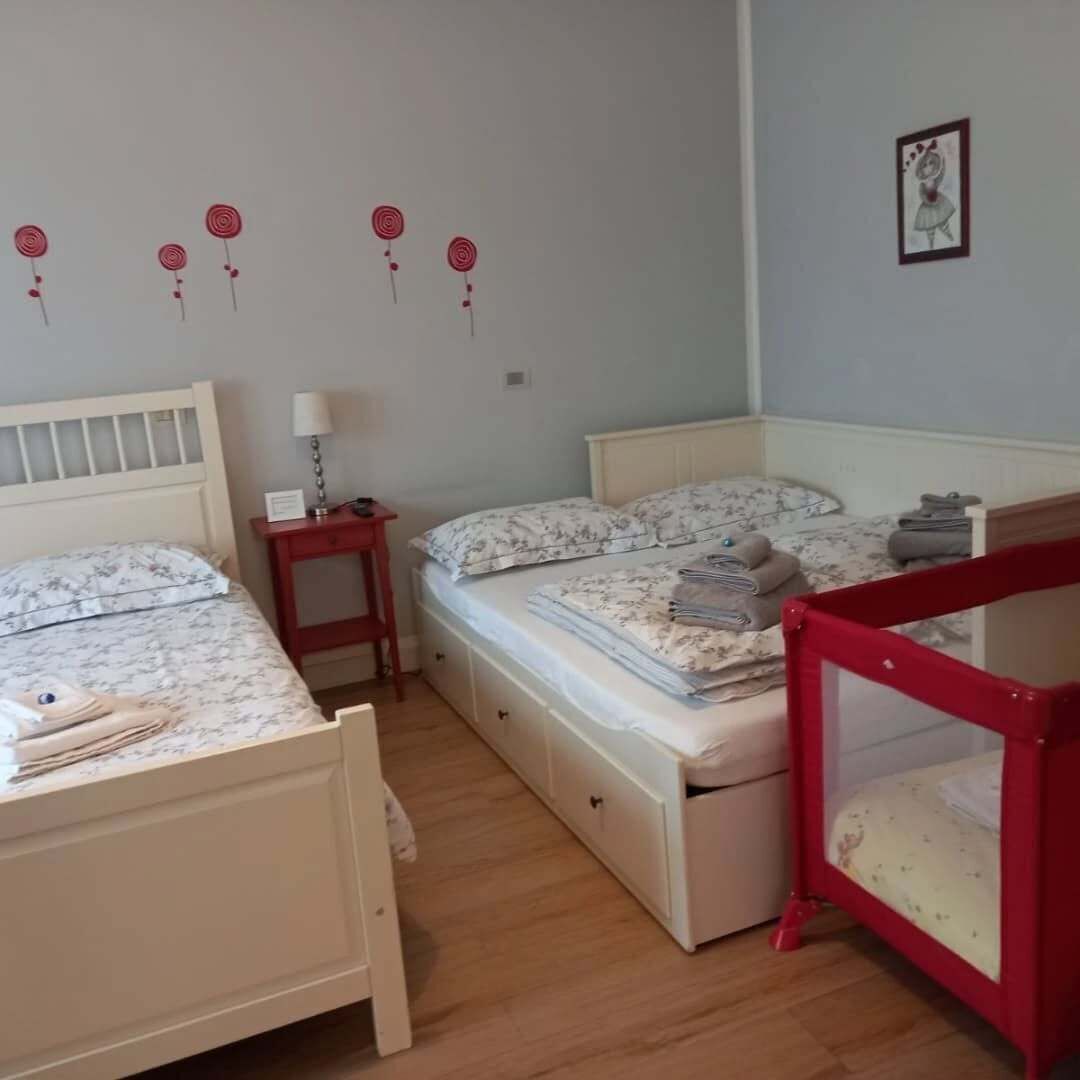 Chambre Quadruple Familiale, patio, vue jardin | Wi-Fi gratuit