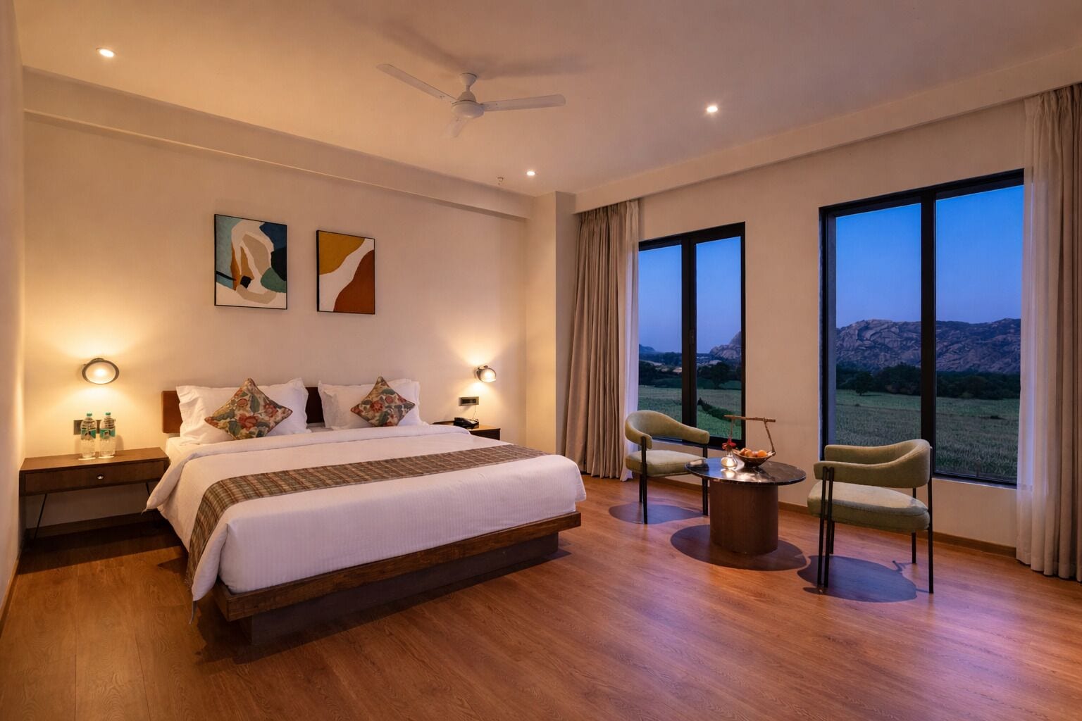 프리미엄 더블룸, 언덕 전망 | 무료 WiFi