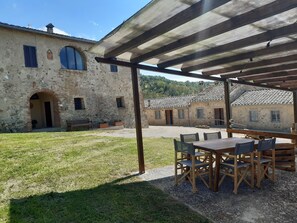 Lägenhet | Utsikt mot trädgården