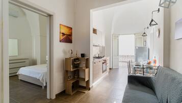 2 bedrooms, bed sheets